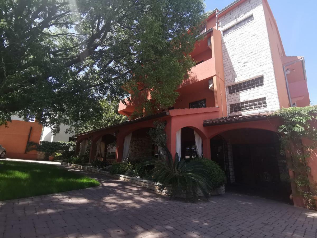 Villa Maimare Biograd Na Moru Exterior foto
